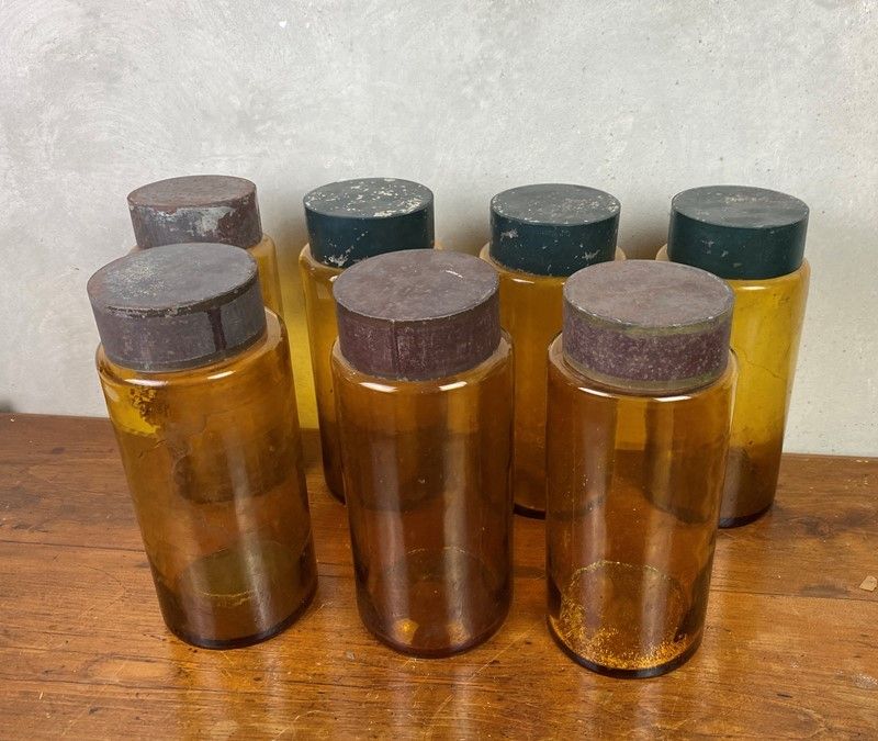 Sette Vasi da Farmacia