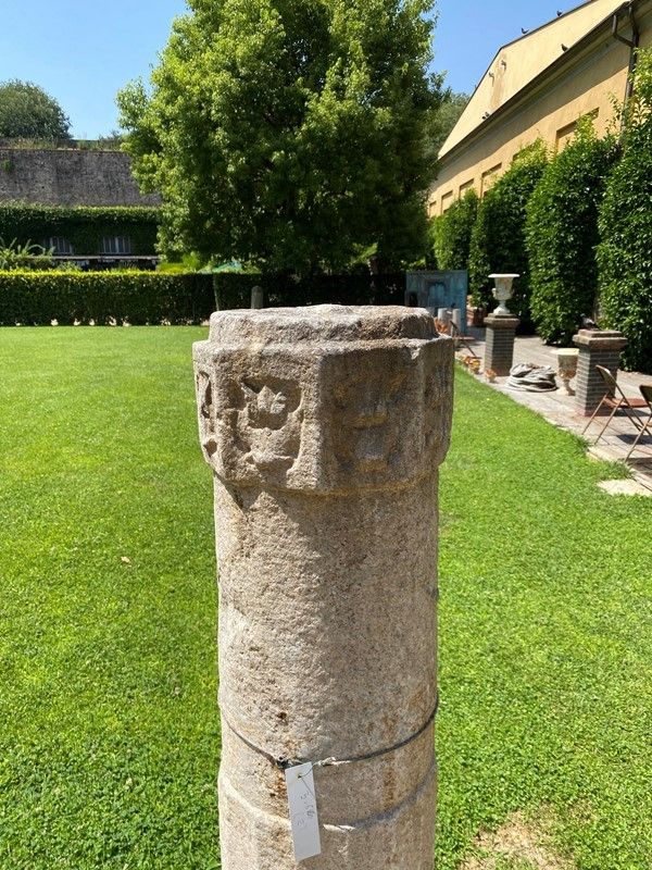 Coppia di Colonne