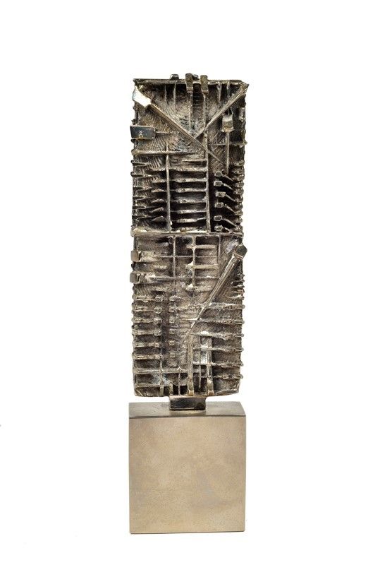 Arnaldo Pomodoro - Stele