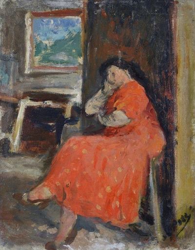 Donna Seduta in Abito Rosso