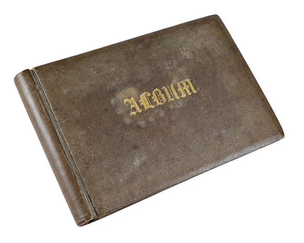 Giovanni Fattori (Livorno 1825 - Firenze 1908),  Odoardo Lalli (Roma 1829 - Firenze 1909), Ercole Benussi (Milano 1844 - ?) -  Album della vita parlamentare del Deputato Stanislao Mocenni T.te Colonnello di Stato Maggiore