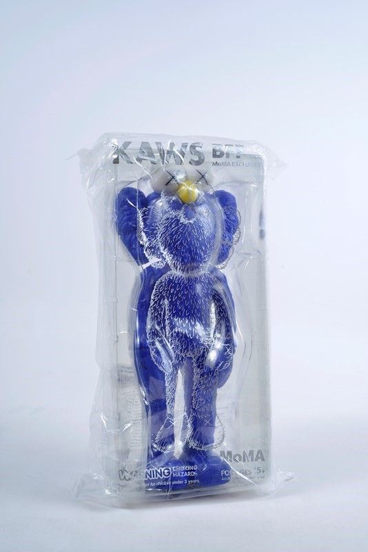 Kaws (brian Donnelly) - Bff (moma Exclusivf)
