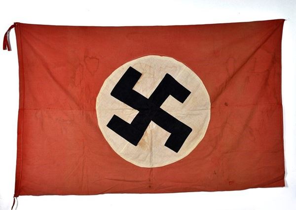Particolare bandiera dello N.S.D.A.P.  - Asta Armi antiche e Militaria - Galleria Pananti Casa d'Aste