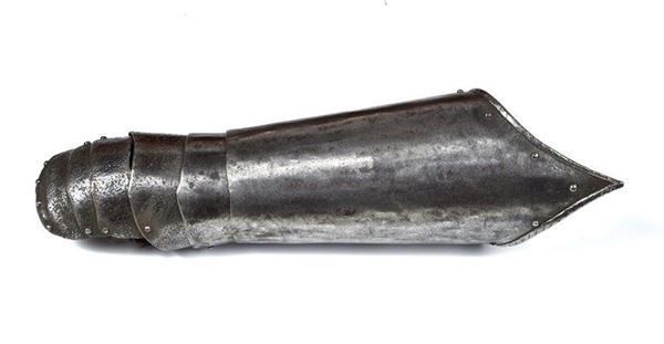 Manopola straordinaria da cavallarmato  - Asta Armi antiche e Militaria - Galleria Pananti Casa d'Aste