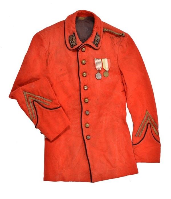 Giubba da Ufficiale Medico dei Garibaldini  - Asta Armi antiche e Militaria - Galleria Pananti Casa d'Aste