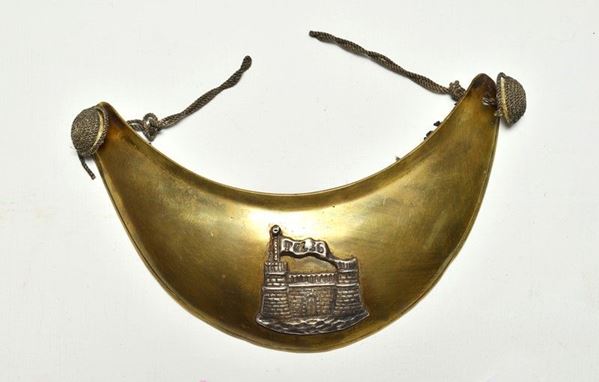 Gorgiera della Guardia Civica Toscana  - Asta Armi antiche e Militaria - Galleria Pananti Casa d'Aste