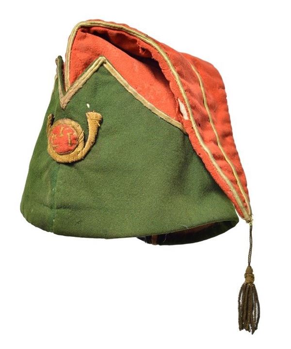 Cappello della I Legione Italiana di Garibaldi  - Asta Armi antiche e Militaria - Galleria Pananti Casa d'Aste