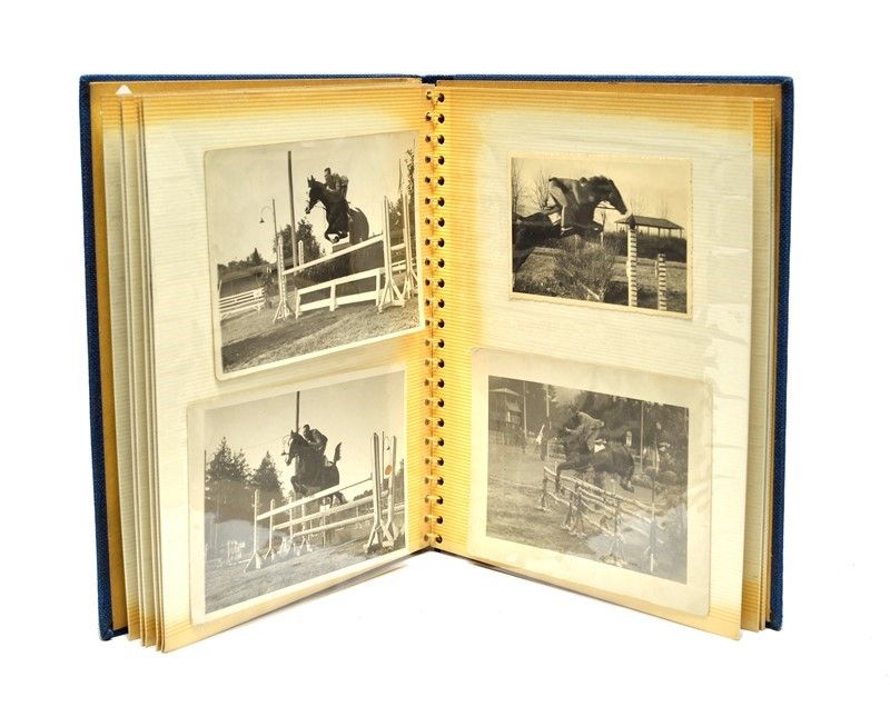 Interessante Medagliere con Documenti