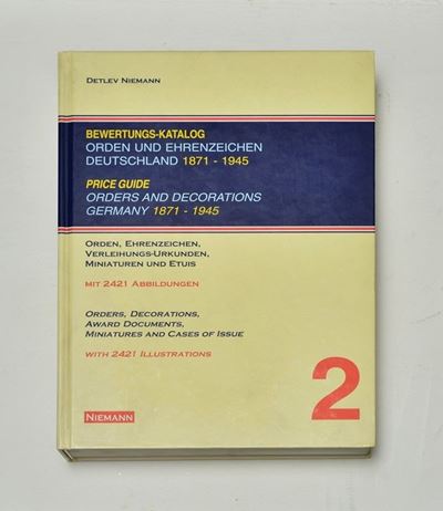 Testo sugli Ordini e Distintivi Tedeschi 1971-1945