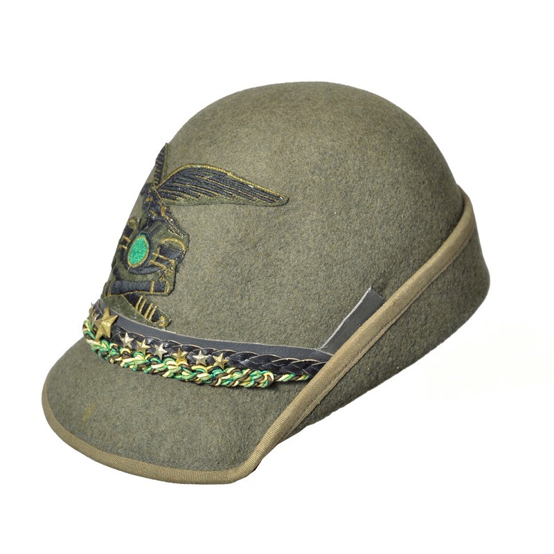 Sei Cappelli Militari Italiani