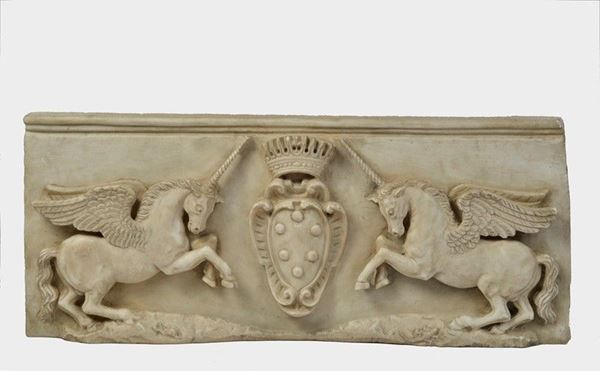 Stemma Mediceo inquadrato da unicorni alati  - Asta ANTIQUARIATO, AUTORI DEL XIX E XX SEC - II - Galleria Pananti Casa d'Aste