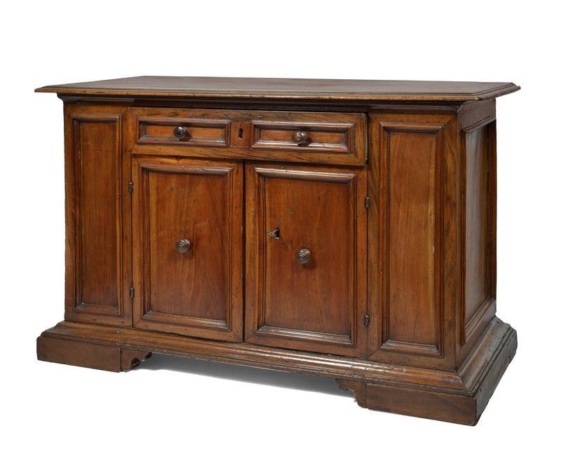 Credenza
