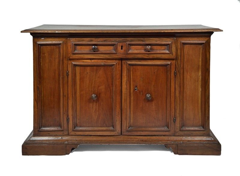 Credenza