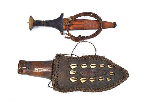 Lotto di due coltelli africani  - Asta Armi antiche e Militaria - Galleria Pananti Casa d'Aste