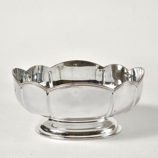 Raised  - Auction SILVER AND JEWELS - I - Galleria Pananti Casa d'Aste