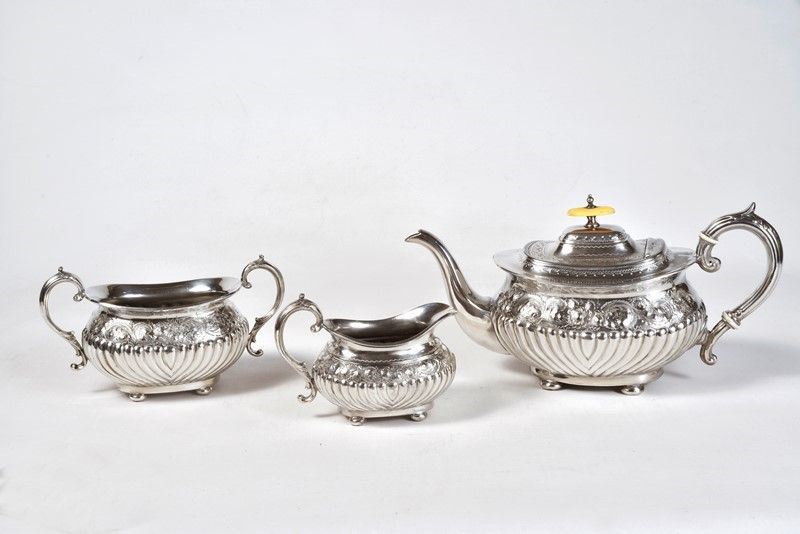 Set Composto da Caffettiera, Lattiera e Zuccheriera