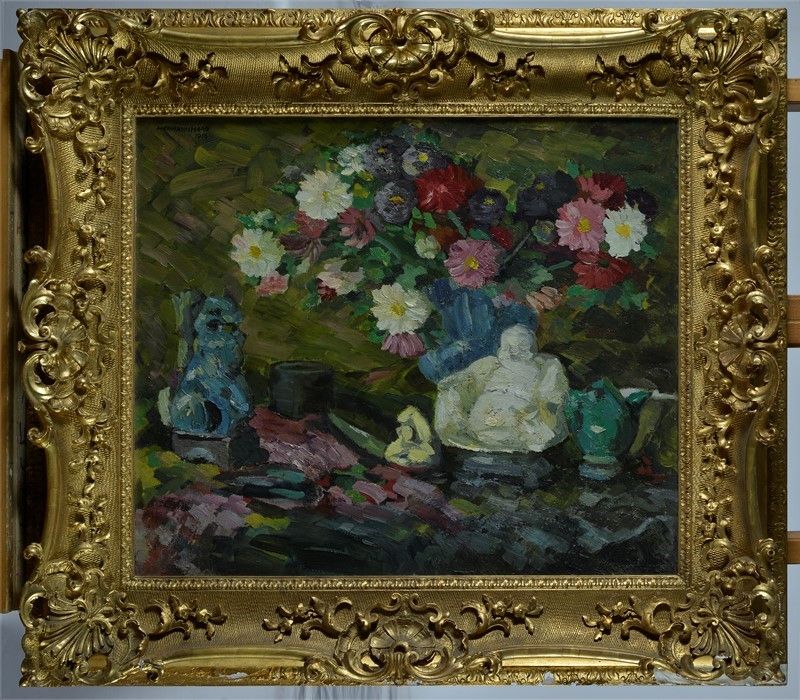 Hermann Haas - Natura Morta con Fiori e Oggetti Cinesi