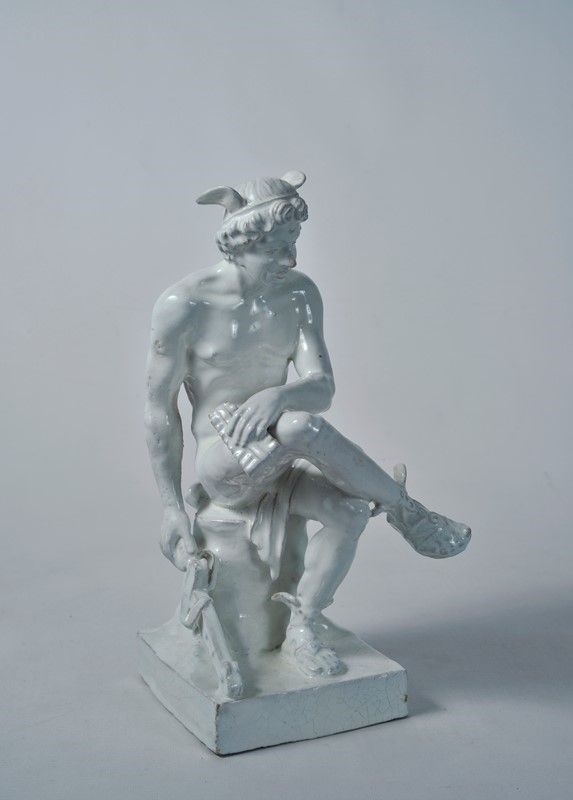 Hermes Seduto