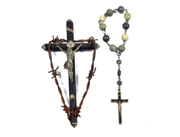 Two Crucifixes Trench Art  - Auction Antique Arms & Militaria - Galleria Pananti Casa d'Aste