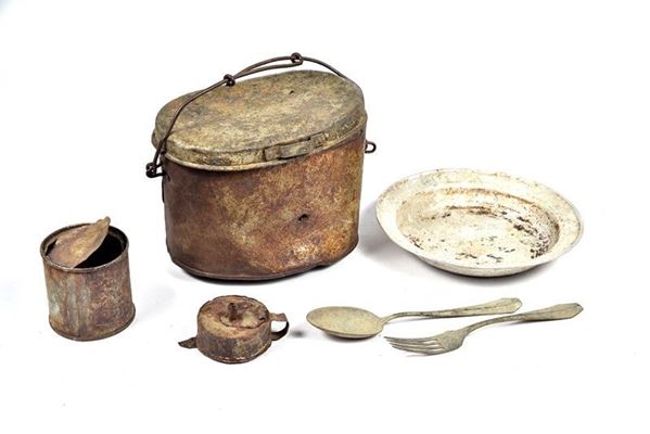 Lot of trench finds  - Auction Antique Arms & Militaria - Galleria Pananti Casa d'Aste