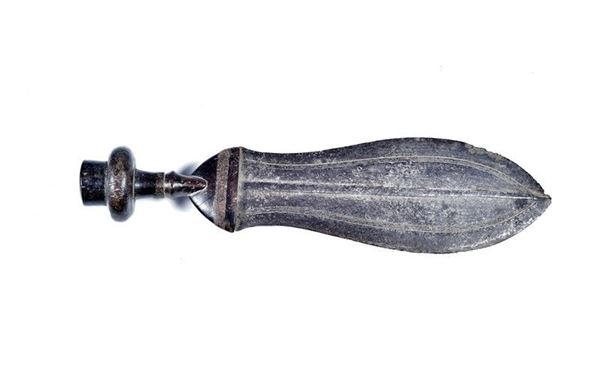 "Peace" ritual knife  - Auction Antique Arms & Militaria - Galleria Pananti Casa d'Aste