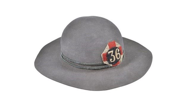 Copricapo di un Cappellano Militare della Grande Guerra