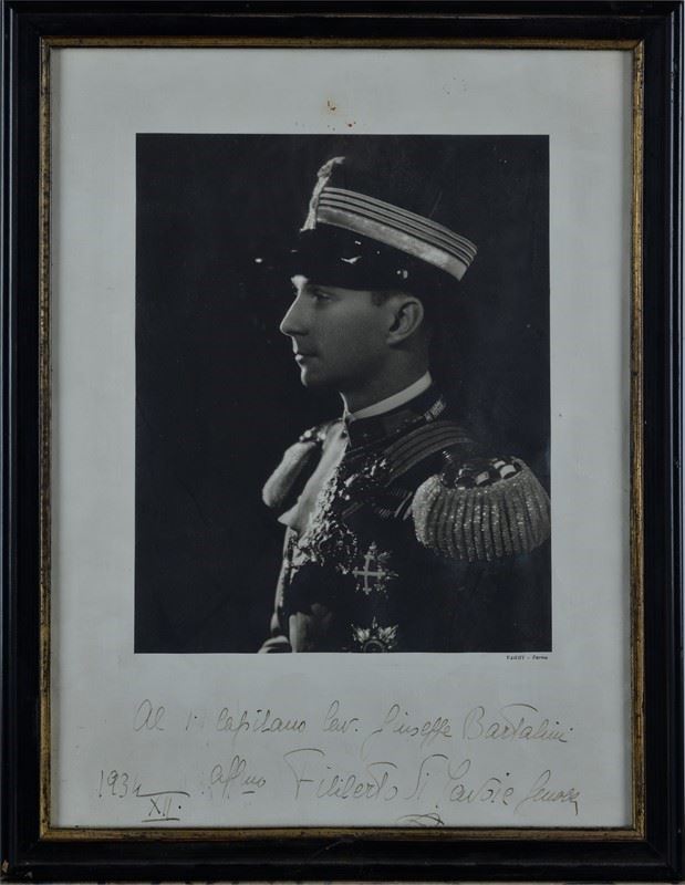 Fotografia Autografata di Emanuele Filiberto di Savoia Genova