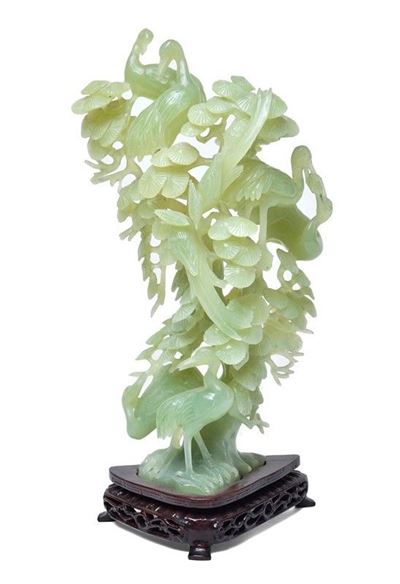 Intaglio in Giada con Gru su Albero