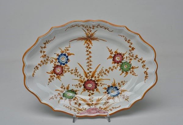 Vassoio ovale  - Maiolica - Auction ANTIQUES - Galleria Pananti Casa d'Aste