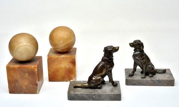 Lotto composto da due coppie di fermalibri  - Asta ANTIQUARIATO - Galleria Pananti Casa d'Aste
