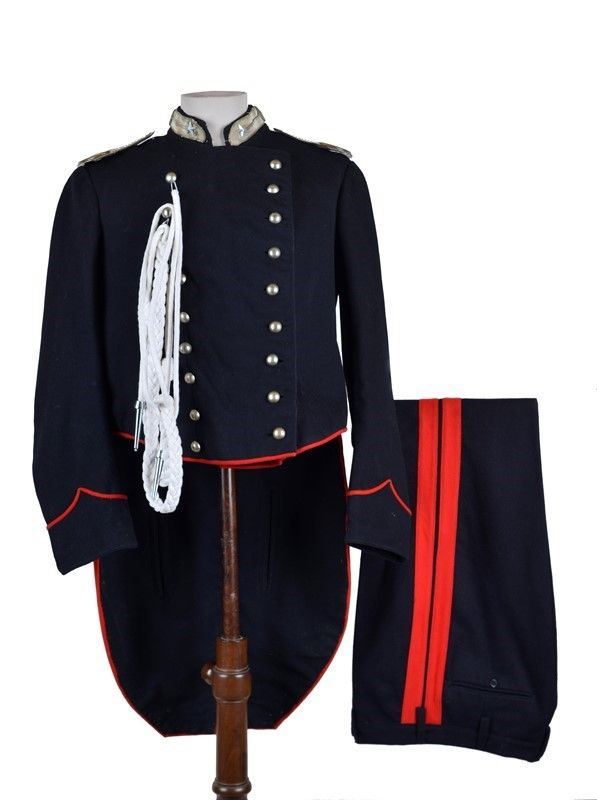 Great Uniform of a Royal Carabiniere