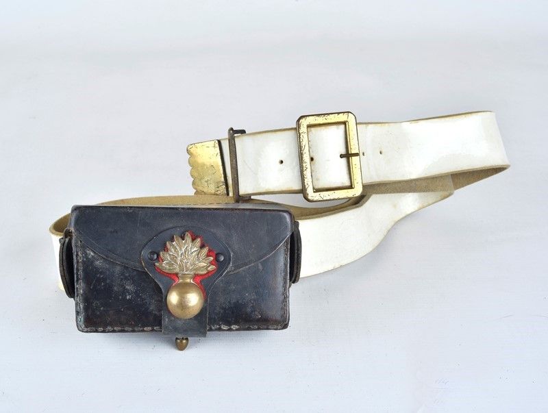 Cappello per Grande Uniforme da Carabiniere ed Accessori
