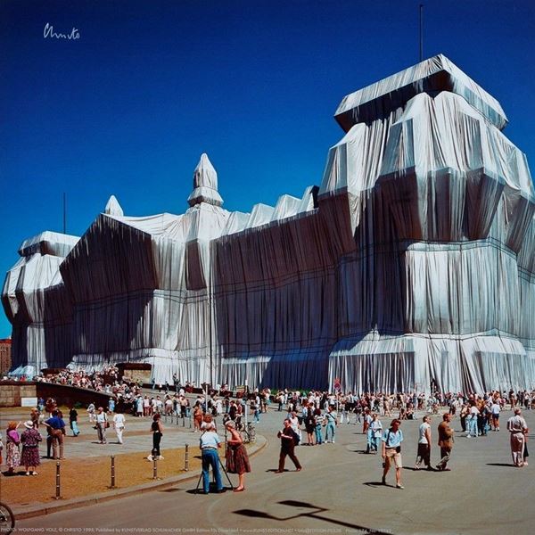 Christo (Javacheff) - Wrapped Reichstag, 1971-1995