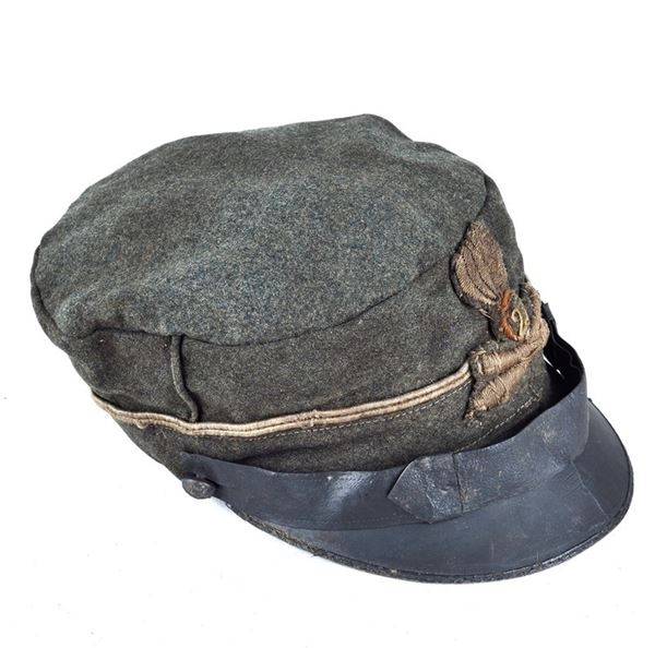 Mod. 1909 cap for artillery lieutenant