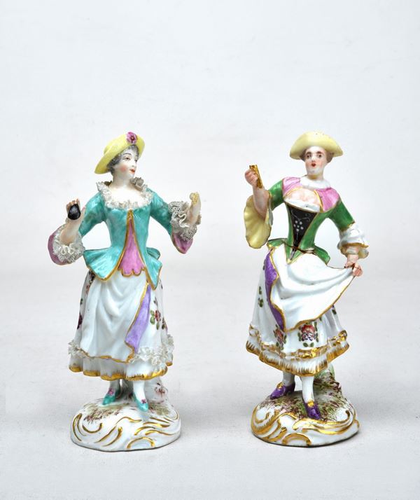 Pair of statues  (20th century)  - Painted porcelain - Auction PORCELAINS, PAINTINGS AND FURNISHING OBJECTS - Galleria Pananti Casa d'Aste