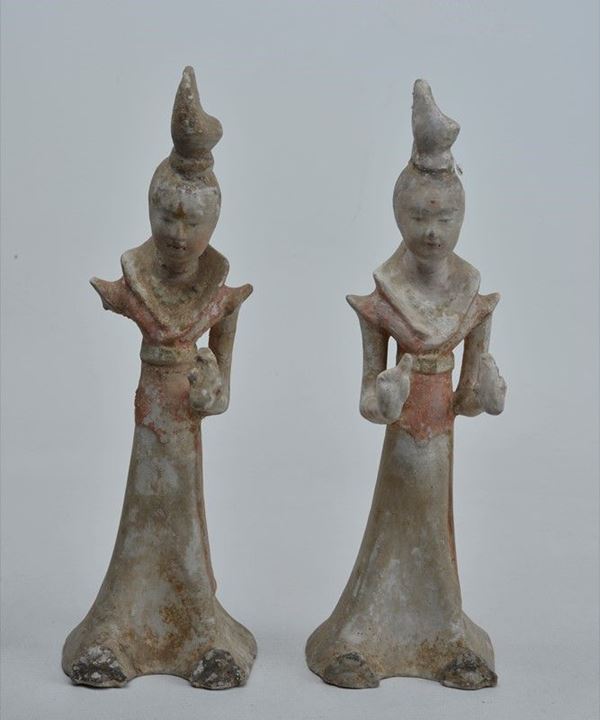 Pair of court ladies
