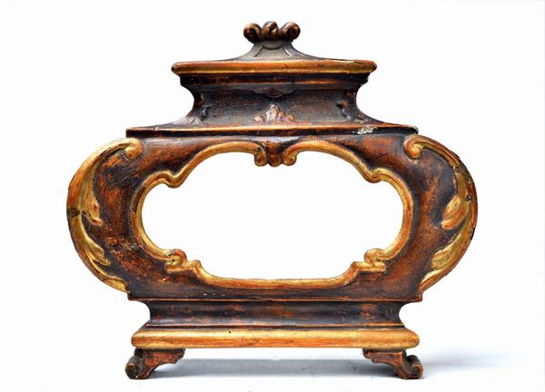 Teca per reliquie  - Legno intagliato e dorato - Asta Da un Collezionista Lombardo - Galleria Pananti Casa d'Aste