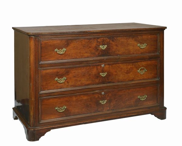 Cassettone  - cm. 83x120,5x56 - Asta ANTIQUARIATO - Galleria Pananti Casa d'Aste