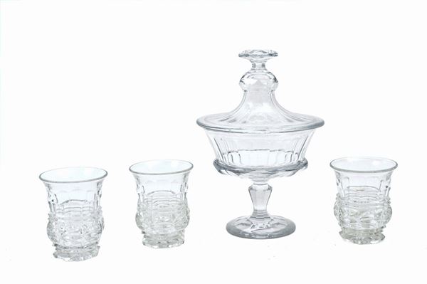 Lot consisting of three glasses and a candy holder