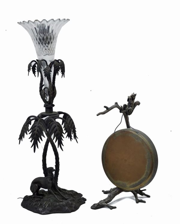 Lot consisting of two pieces