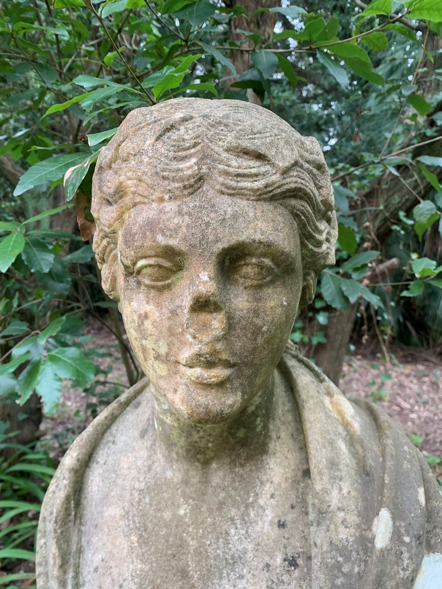 Busto di Menade