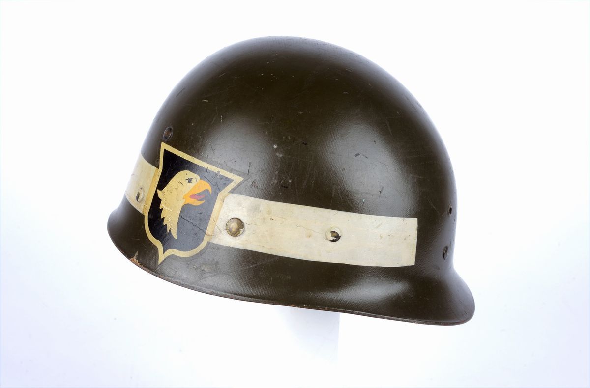 Underhelm for M1 helmet of the "101 Airborne Division" - Auction Antique  Arms & Militaria - Galleria Pananti Casa d'Aste