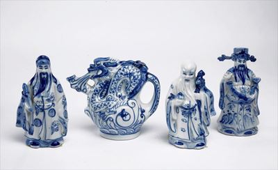 Lotto Composto da Quattro Ceramiche