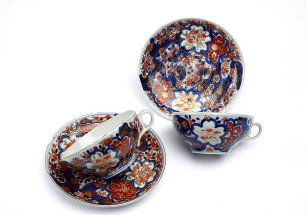 Lot consisting of saucer and cup  - Auction ANTIQUES - Galleria Pananti Casa d'Aste