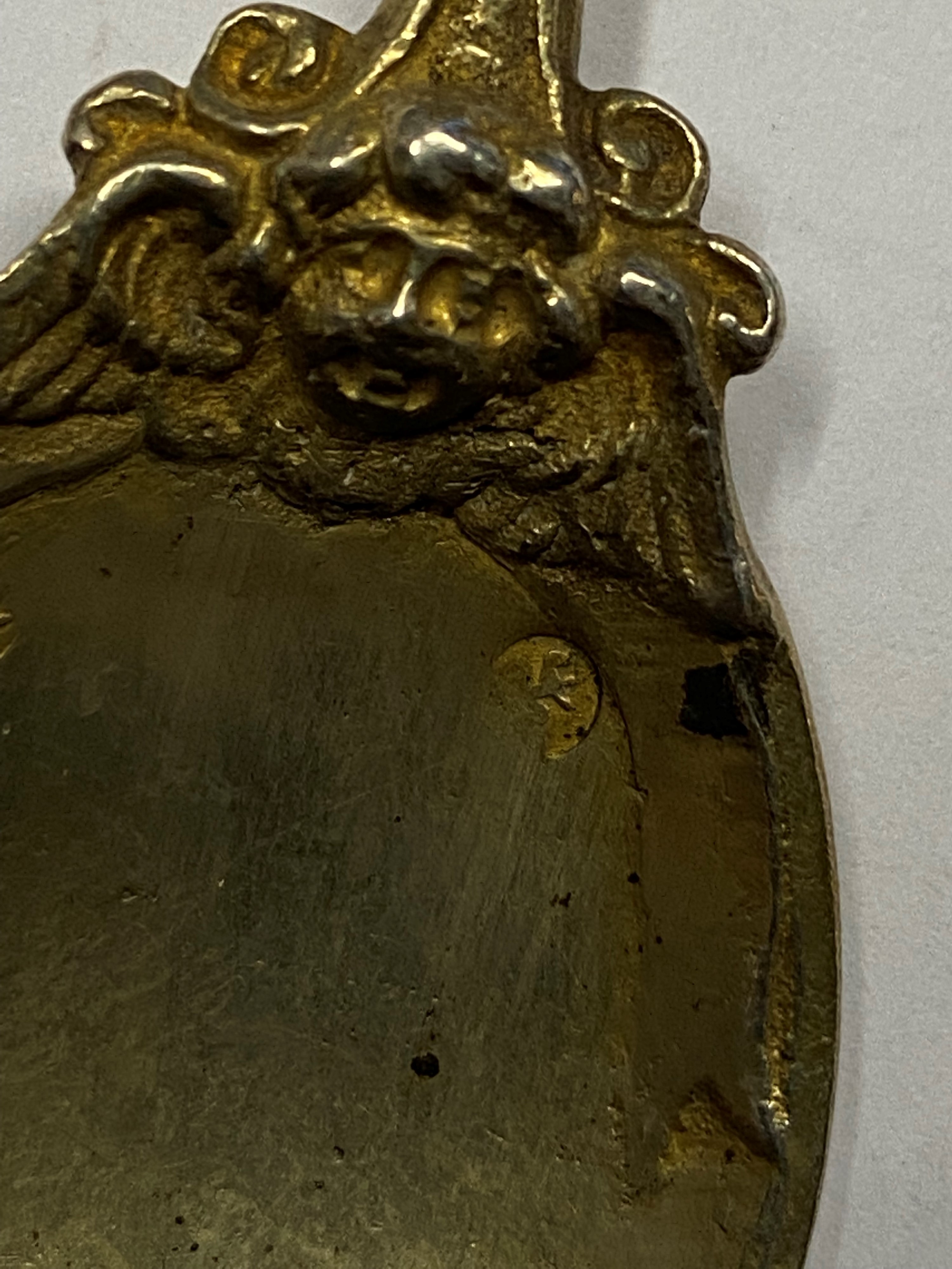 Tre Cucchiaini Figurati