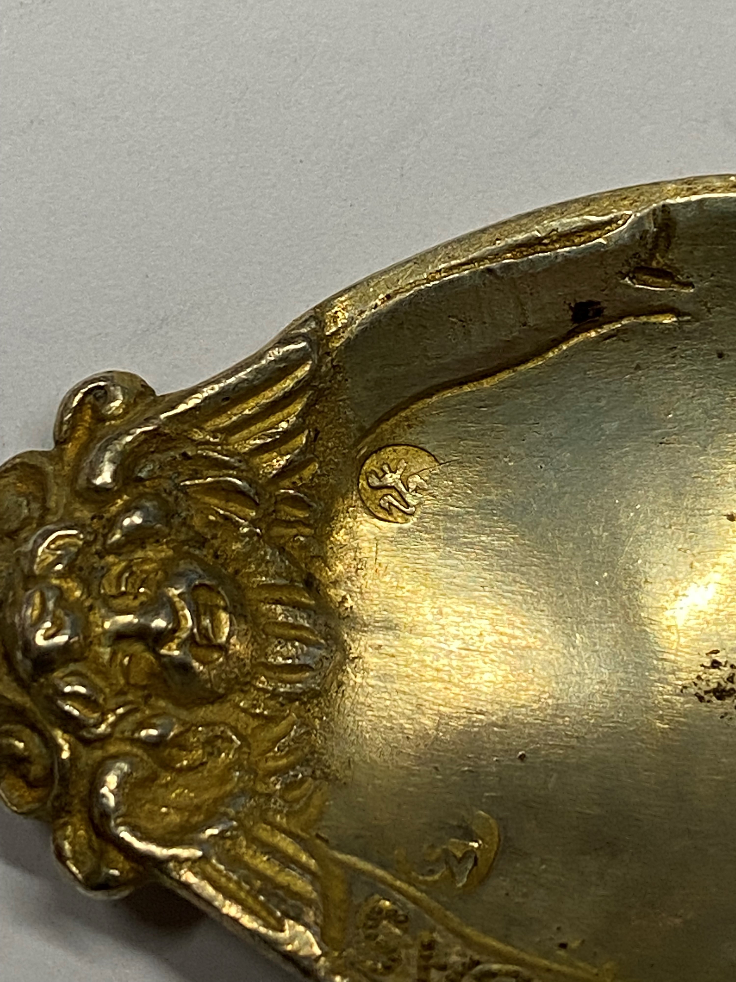Tre Cucchiaini Figurati