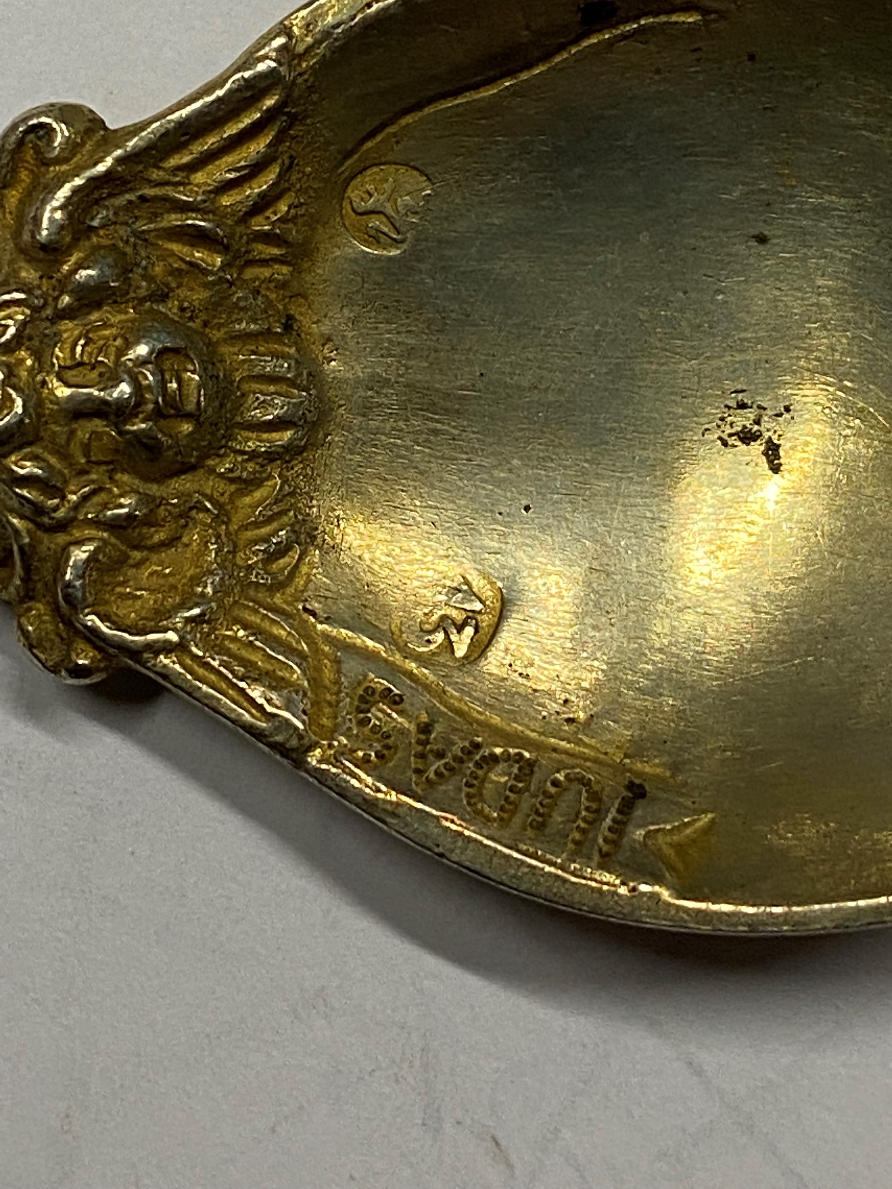 Tre Cucchiaini Figurati