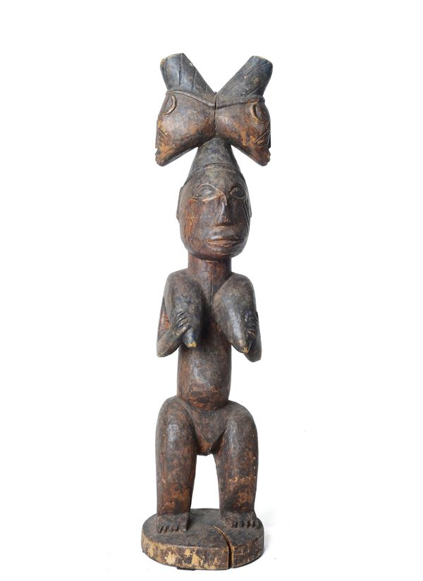 Oshe Shango sculpture