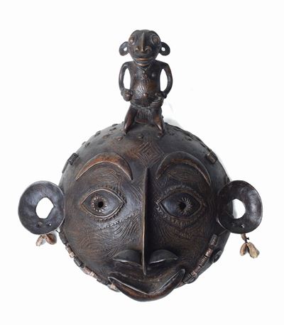 Maschera Tikar