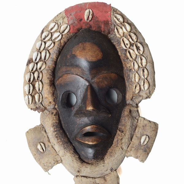 Dan mask